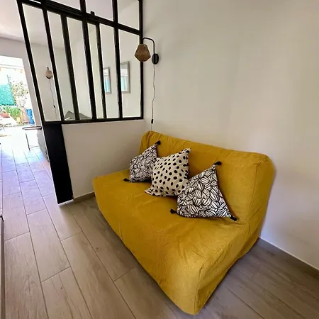 Cocoon élégant - Terrasse, Plages à Pied Et Pkg Privé Appartement